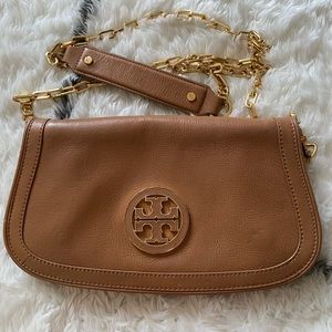 TORY BURCH AMANDA CLUTCH CROSSBODY